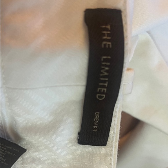 Women's Cream Capris - Picture 8 of 9